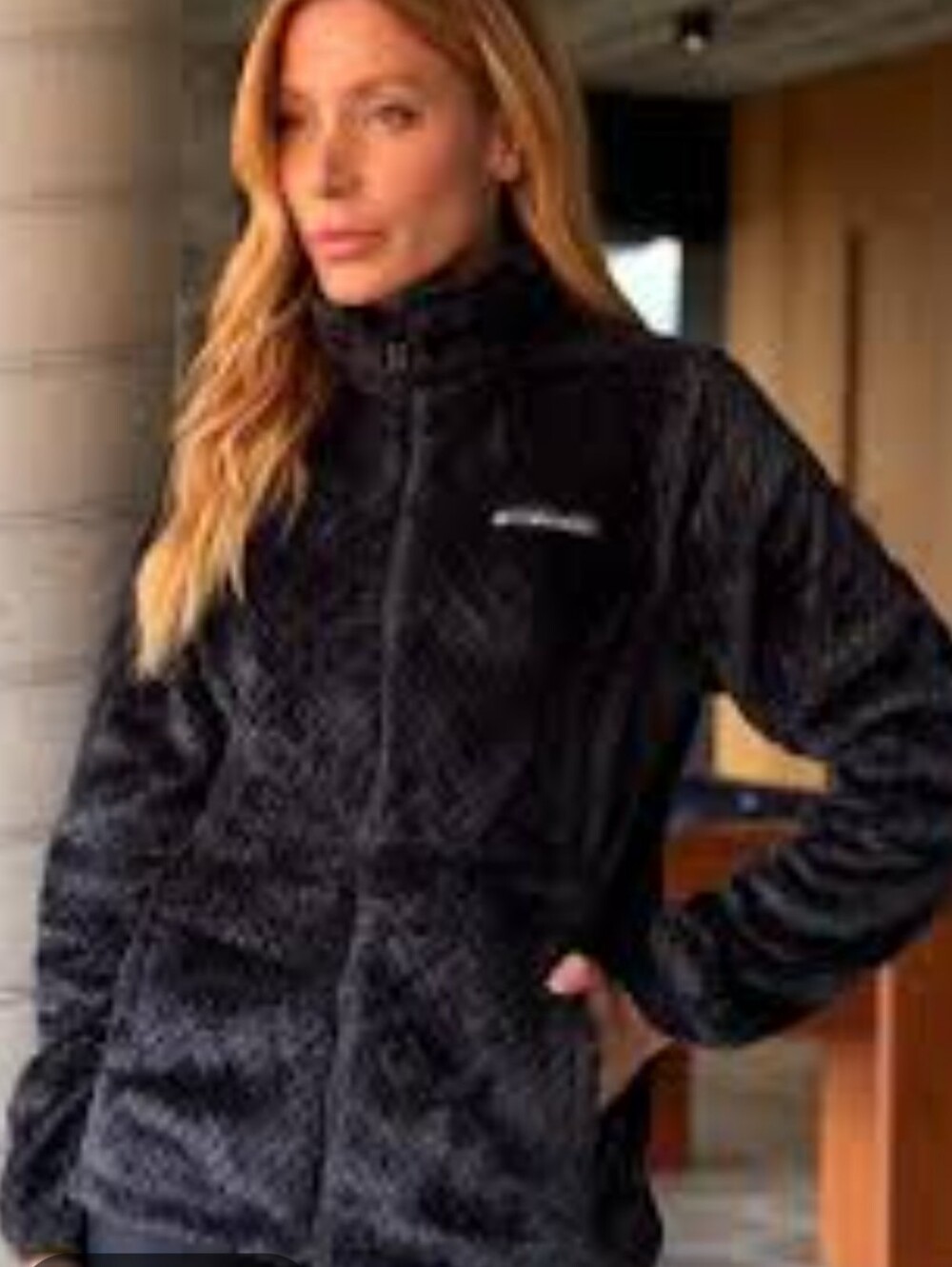 Columbia Black Fleece Full Zip, Pockets, Size XL, Textured Plush Material